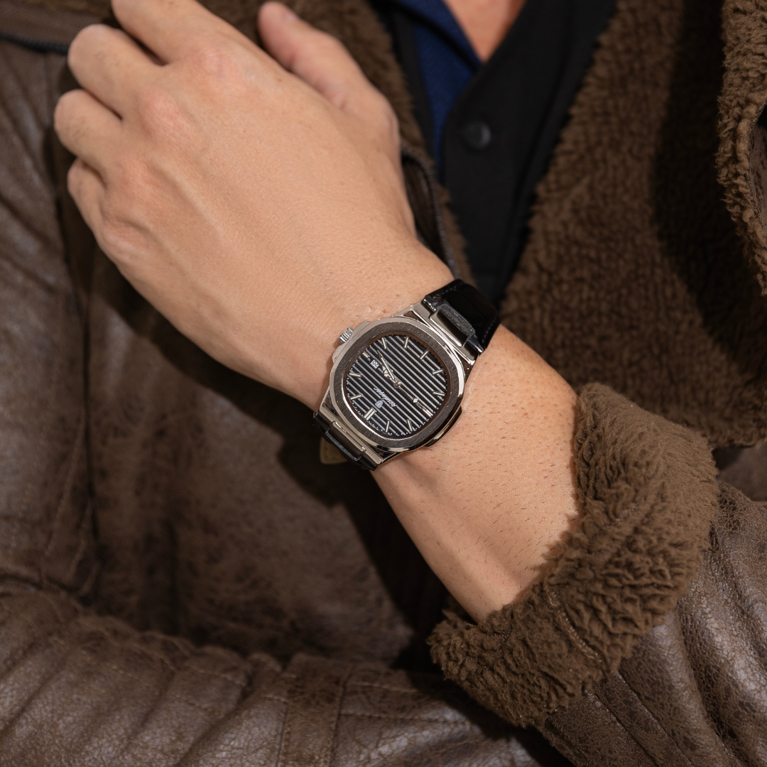 Relógio Couro - Classic Vintage (Preto)