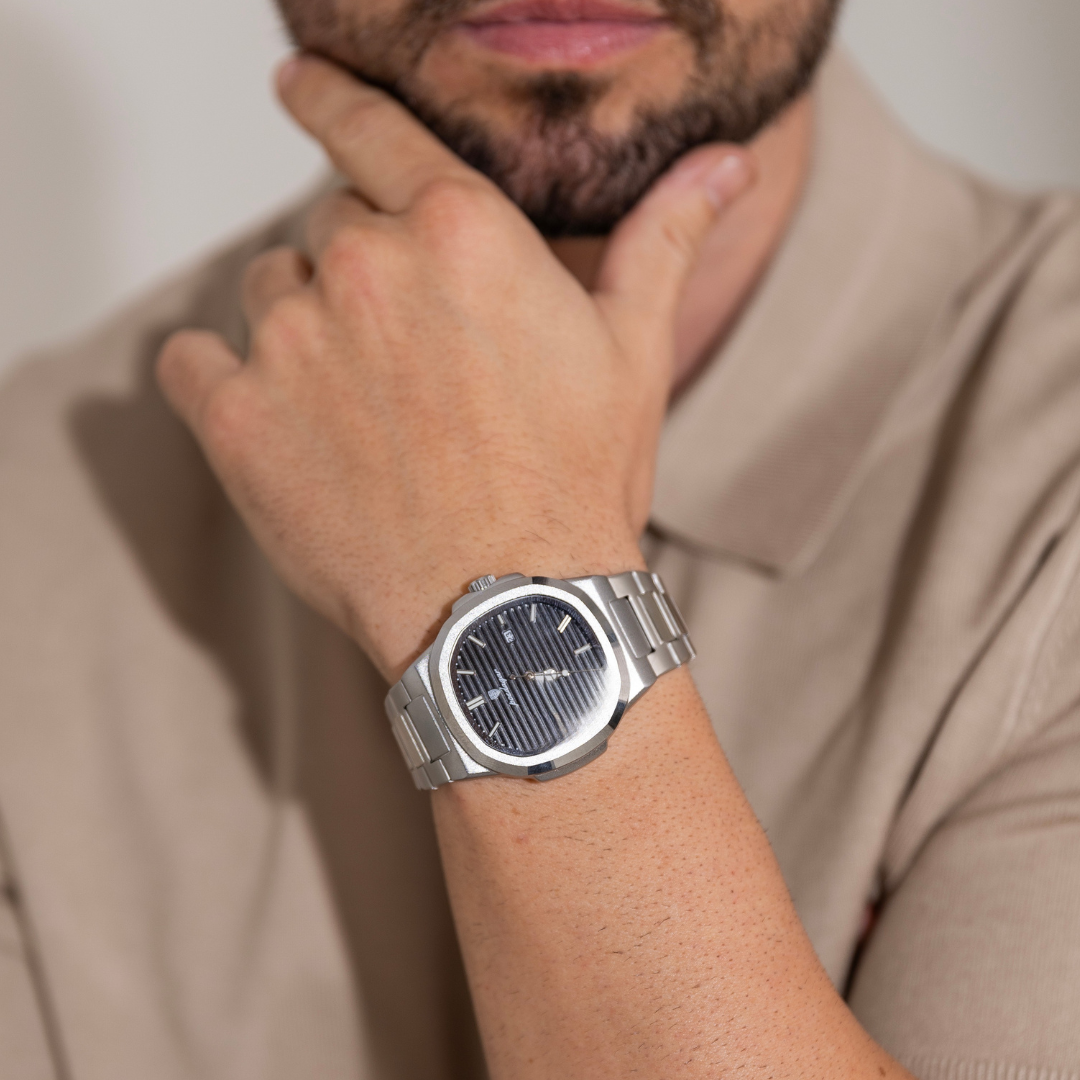 Relógio Classic Vintage